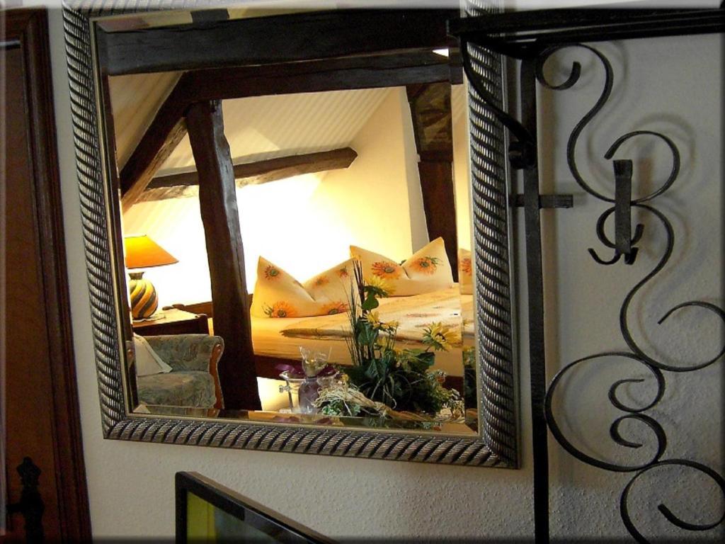 Hotel Graf Rolshausen Monschau Bilik gambar
