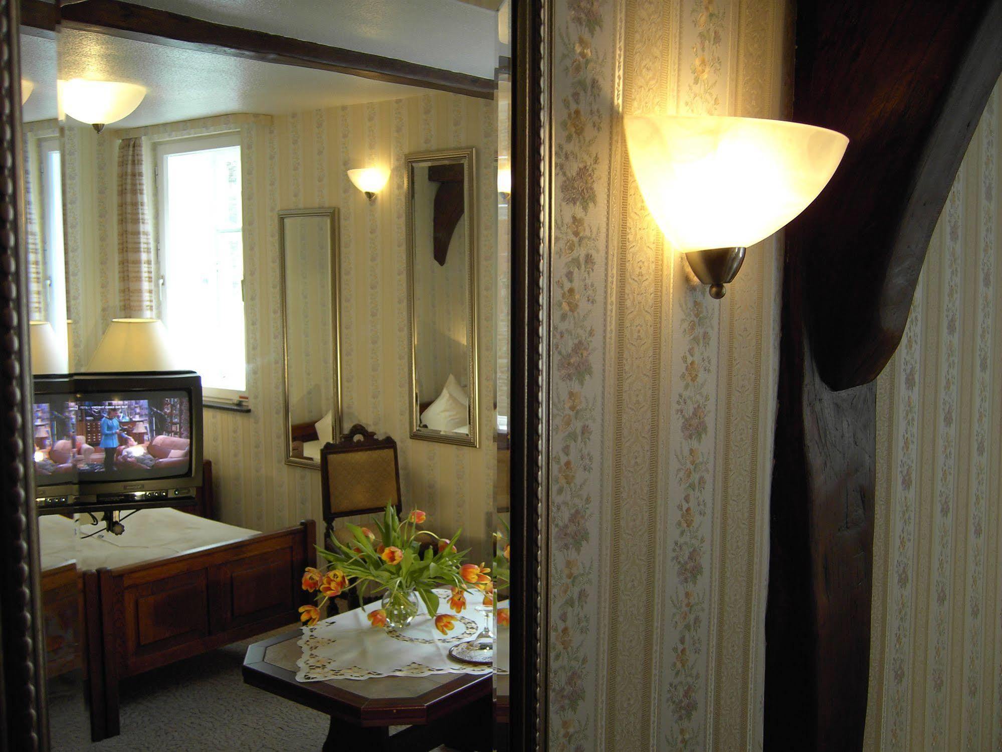 Hotel Graf Rolshausen Monschau Luaran gambar