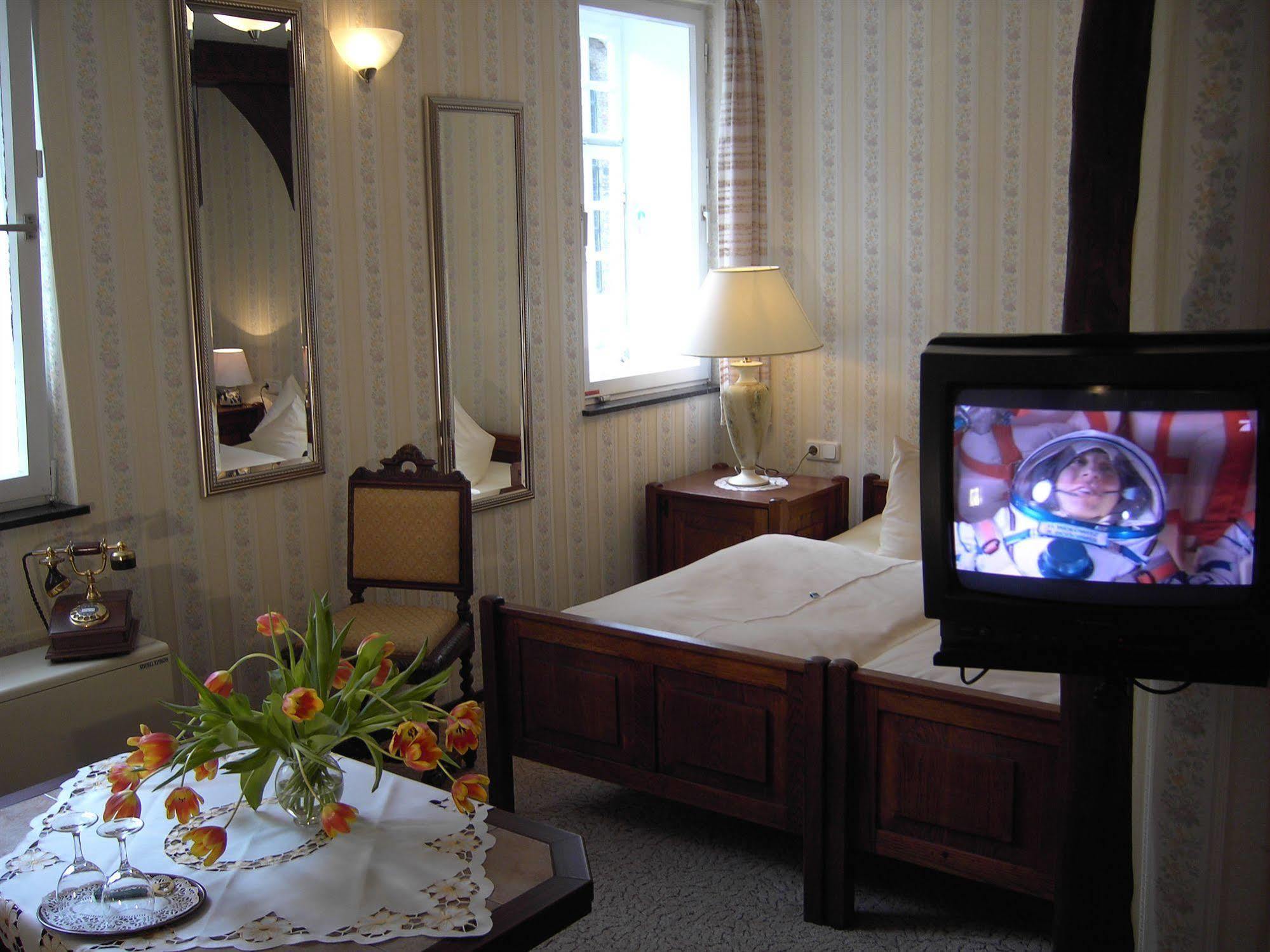 Hotel Graf Rolshausen Monschau Luaran gambar